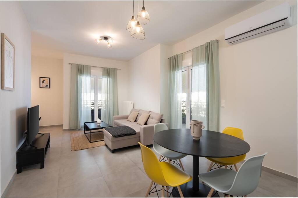 Prime 3-br Exarcheia Abode Daire Atina
