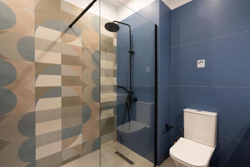 Prime 3-br Exarcheia Abode